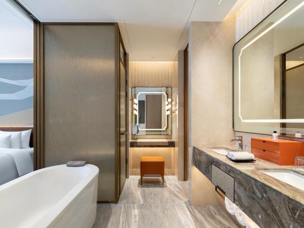 Radisson Collection Resort Nanjing : photo 4 de la chambre collection deluxe room lakeview