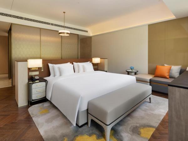 Radisson Collection Resort Nanjing : photo 2 de la chambre collection deluxe room lakeview