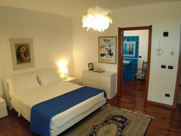 Il Pagio : photo 3 de la chambre chambre double deluxe avec balcon - vue sur mer