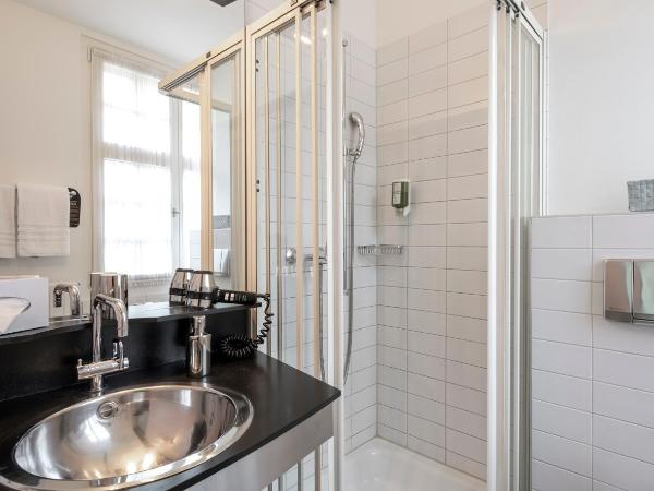 Hotel Hofgarten Luzern : photo 4 de la chambre chambre simple