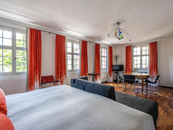 Hotel Hofgarten Luzern : photo 9 de la chambre chambre triple standard
