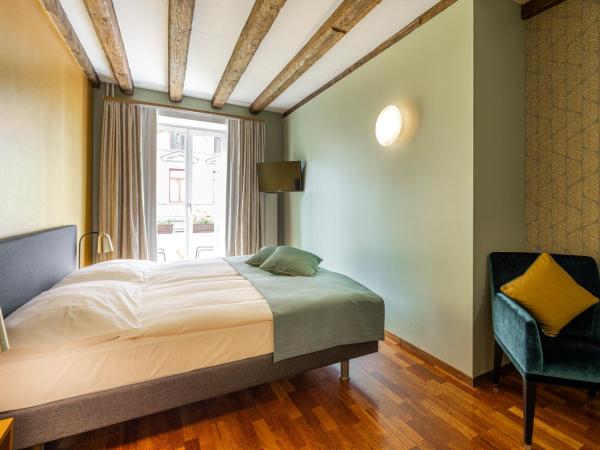 Hotel Rebstock : photo 5 de la chambre chambre double