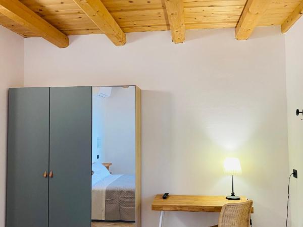 Agriturismo La Perlara - Adults Only : photo 4 de la chambre chambre double avec terrasse - vue sur vallée