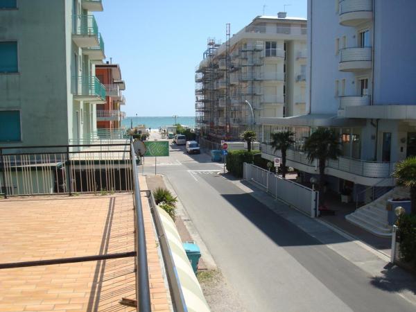 Hotel Marlisa Pier : photo 3 de la chambre chambre double avec terrasse