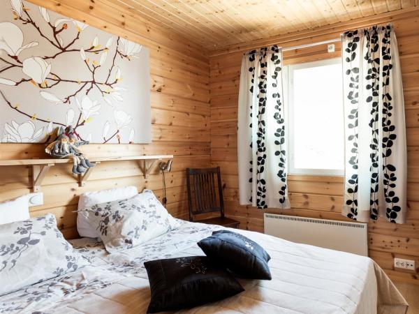 Napapiirin Järvilomat : photo 10 de la chambre cottage 2 chambres avec sauna