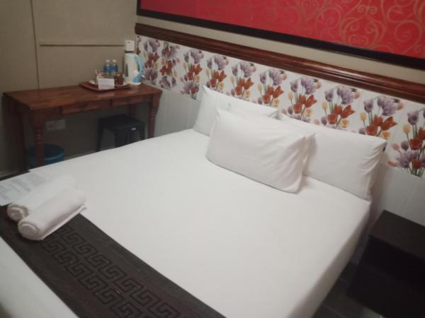 HOTEL SRI IMPIAN : photo 1 de la chambre chambre double
