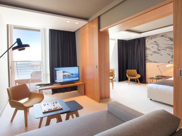 Hotel Dubrovnik Palace : photo 3 de la chambre suite junior avec balcon - vue sur mer