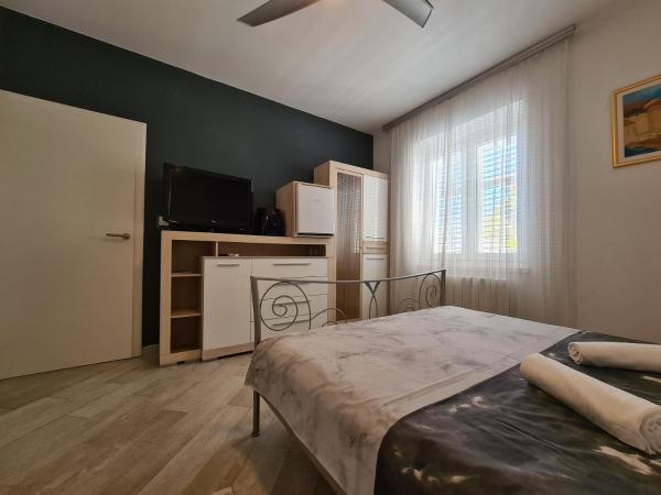 Bed and Breakfast Villa Klaic : photo 6 de la chambre chambre double standard