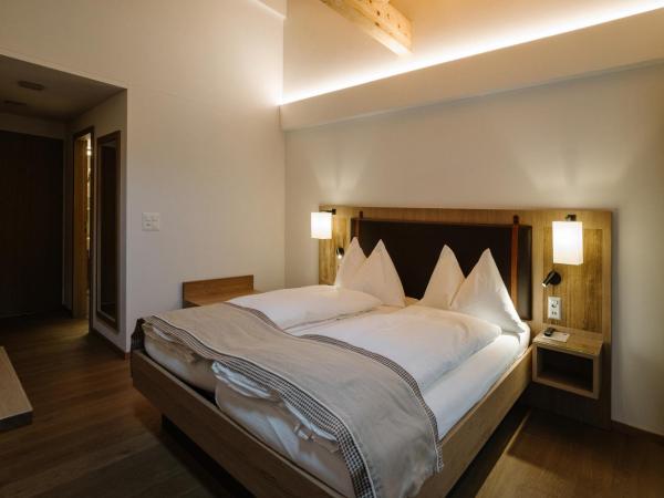 Adler Adelboden : photo 4 de la chambre chambre double ou lits jumeaux
