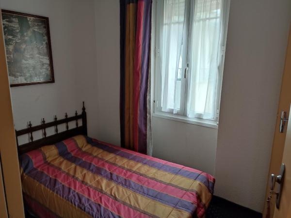 Hotel du Commerce et de Navarre : photo 4 de la chambre chambre simple