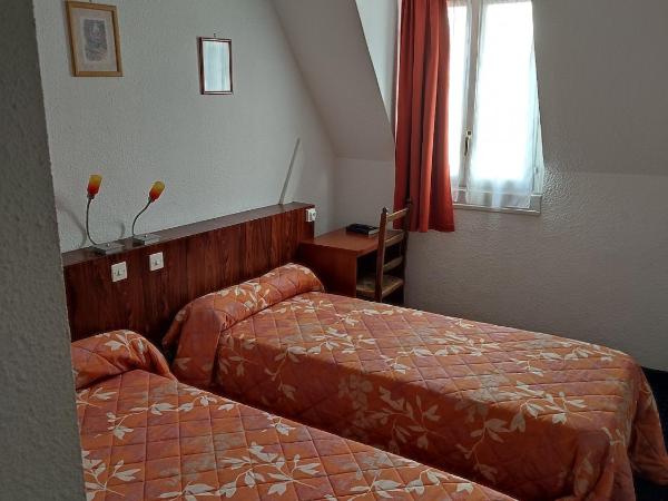 Hotel du Commerce et de Navarre : photo 3 de la chambre chambre double