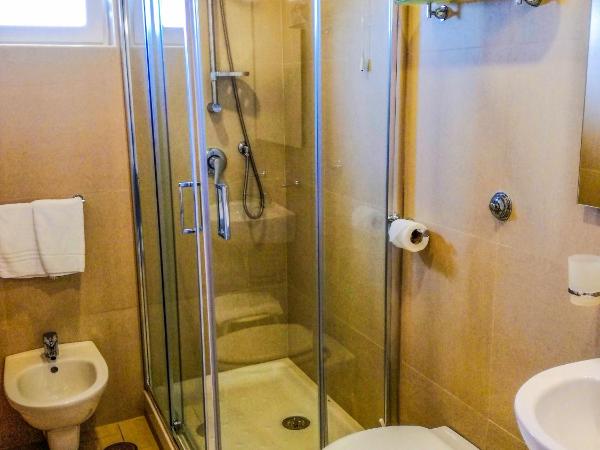 Hotel Villa Fiorita : photo 5 de la chambre chambre double - vue sur mer