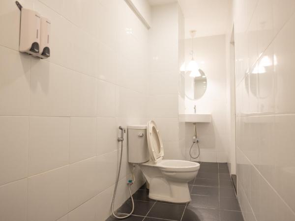 Petra Poshtel Donmuang : photo 3 de la chambre grande chambre double