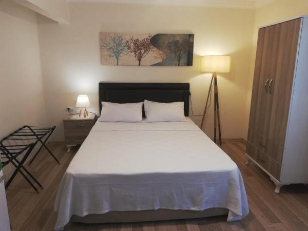 İde Beach Home : photo 5 de la chambre chambre double standard avec salle de bains commune