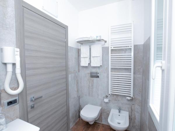 Hotel Baby : photo 10 de la chambre chambre triple confort