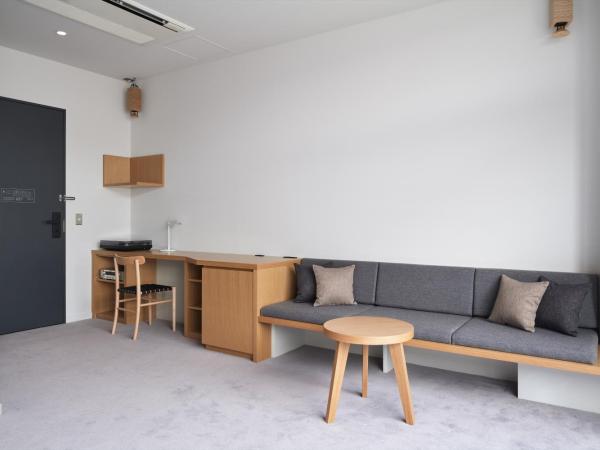 MUSTARD HOTEL SHIMOKITAZAWA : photo 2 de la chambre deluxe hollywood twin - accessible