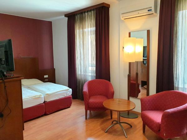 Hotel Via Roma : photo 2 de la chambre studio