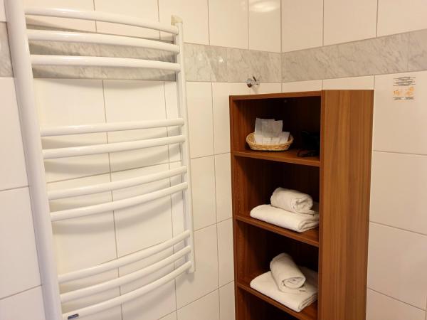 Hotel Via Roma : photo 5 de la chambre studio