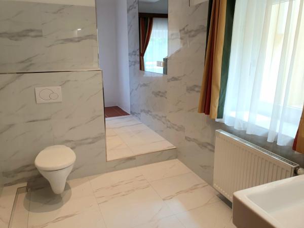 Hotel Via Roma : photo 3 de la chambre appartement avec balcon