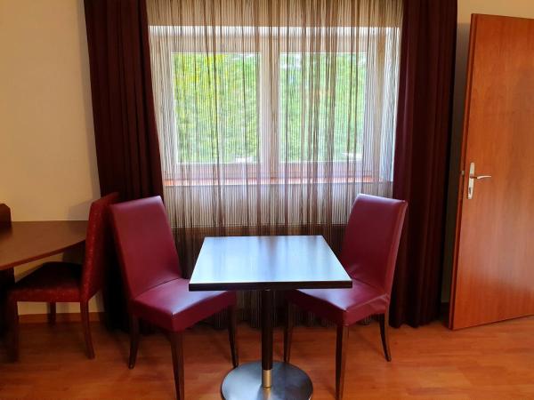 Hotel Via Roma : photo 4 de la chambre appartement avec balcon