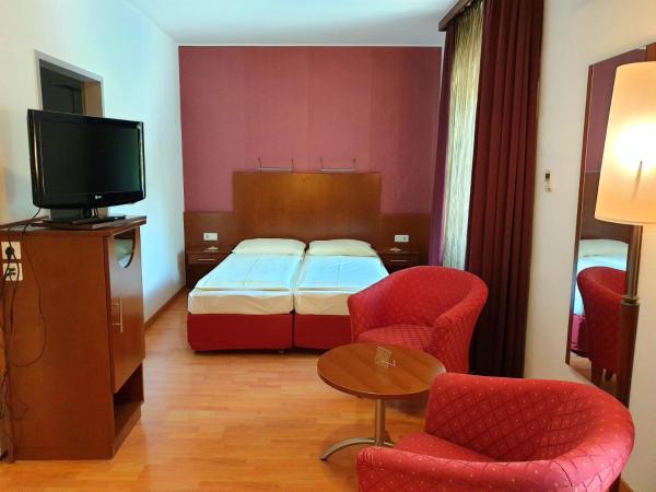 Hotel Via Roma : photo 4 de la chambre studio avec balcon 