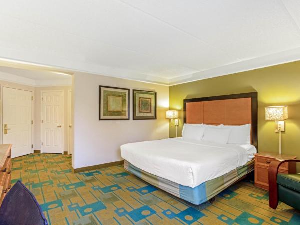 La Quinta by Wyndham Orlando I Drive/Conv Center : photo 3 de la chambre chambre lit king-size