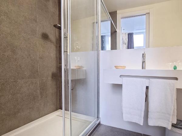 Hotel Sant Agustí : photo 1 de la chambre chambre triple confort - vue sur intérieur