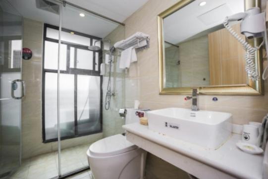 GreenTree Inn Chengdu high-tech Development West Zone Shidai Tian Street Express Hotel : photo 2 de la chambre offre spéciale réservée aux citoyens de chine continentale – chambre lit queen-size