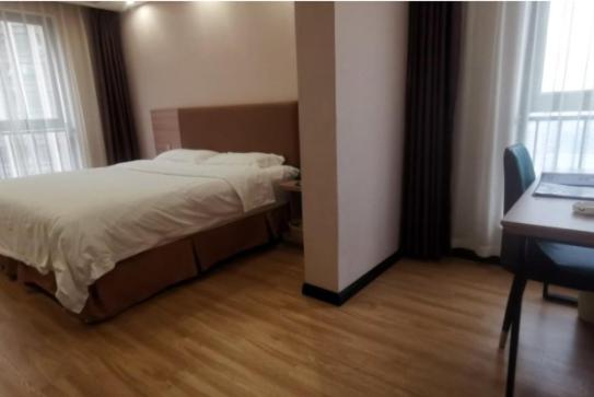 GreenTree Inn Chengdu high-tech Development West Zone Shidai Tian Street Express Hotel : photo 2 de la chambre chambre lit queen-size affaires pour citoyens de chine continentale