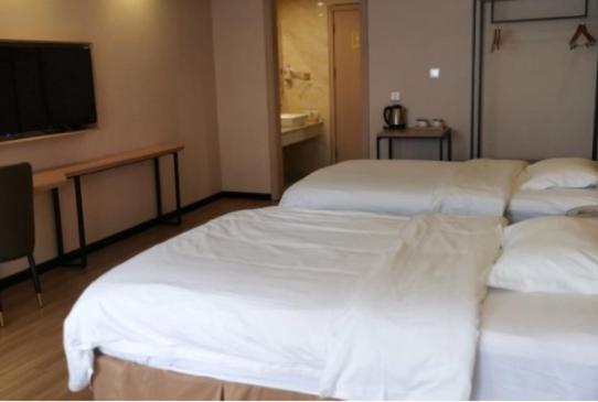 GreenTree Inn Chengdu high-tech Development West Zone Shidai Tian Street Express Hotel : photo 3 de la chambre citoyens de chine continentale - chambre lits jumeaux de luxe