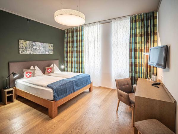 Hotel Bären am Bundesplatz : photo 1 de la chambre grande chambre double