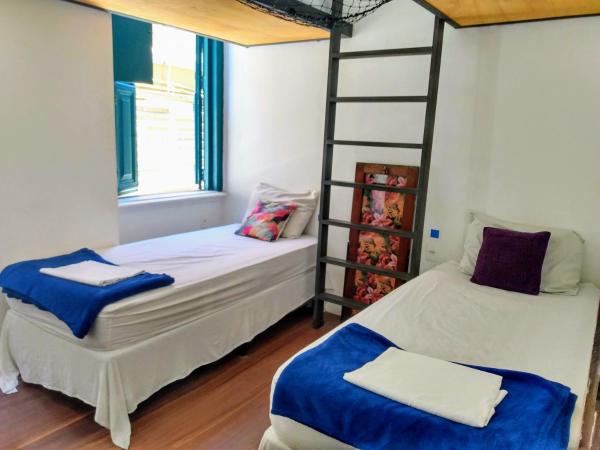 Hospedaria Rio : photo 6 de la chambre chambre double ou lits jumeaux avec salle de bains commune