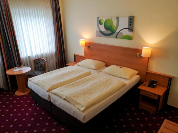 Hotel Boulevard - Superior : photo 8 de la chambre chambre double