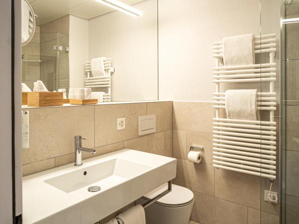 Hotel Bären am Bundesplatz : photo 5 de la chambre chambre attribuée à l'arrivée