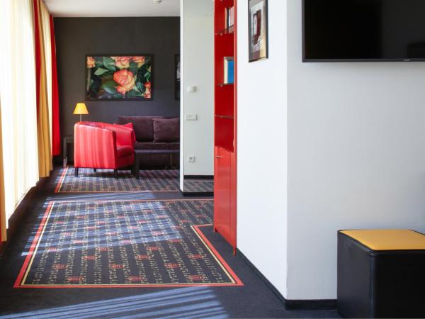 OREA Hotel Angelo Praha : photo 5 de la chambre suite exécutive