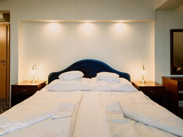 Korona Pension and Restaurant : photo 2 de la chambre chambre double