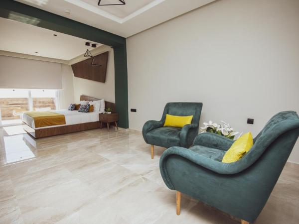 Ocean Atlantic View (Ex Bo Hotel) : photo 10 de la chambre suite supérieure lit king-size