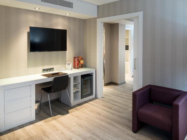 Catalonia Roma : photo 4 de la chambre suite junior