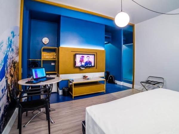 Hotel Euro Suíte Curitiba Batel By Nacional Inn : photo 3 de la chambre standard apartment with one queen bed