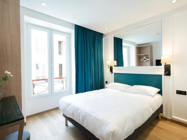 HOTEL AU COEUR DES ARTS ET METIERS : photo 3 de la chambre chambre double - vue sur rue