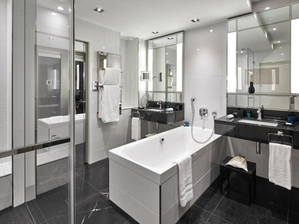 Sofitel Frankfurt Opera : photo 9 de la chambre suite junior avec 2 lits simples