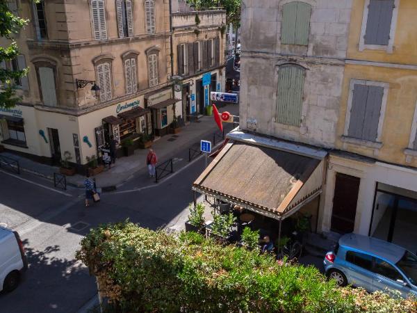Hôtel Le Relais de Poste Arles Centre Historique : photo 5 de la chambre chambre double classique