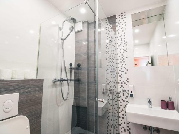 The Place Apartments Hebrangova : photo 9 de la chambre chambre lit king-size deluxe