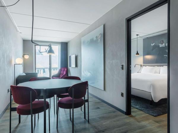 Radisson RED Aarhus : photo 6 de la chambre suite avec terrasse 
