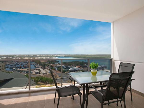 Ramada Suites by Wyndham Zen Quarter Darwin : photo 3 de la chambre chambre exécutive - vue sur port