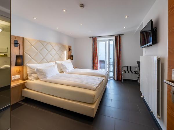 Hotel Collinetta : photo 1 de la chambre chambre double – vue sur lac