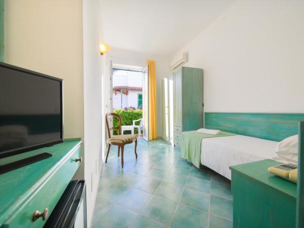 Hotel Pineta : photo 1 de la chambre chambre simple supérieure