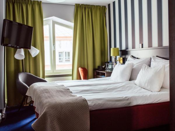 ProfilHotels Calmar Stadshotell : photo 3 de la chambre chambre standard lit queen-size