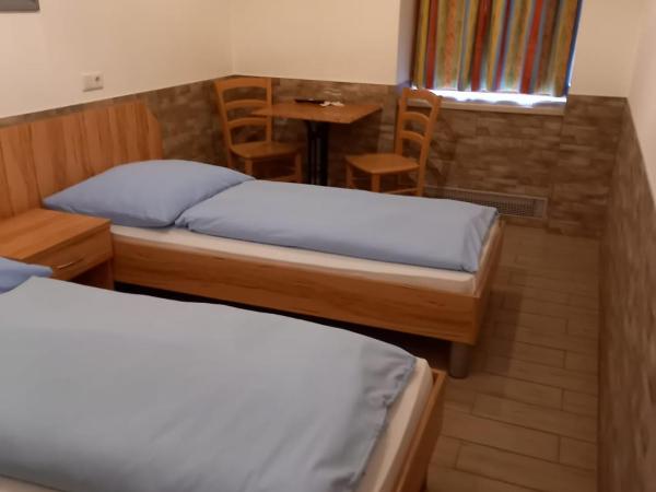 Hotel Pribitzer : photo 7 de la chambre chambre lits jumeaux avec douche