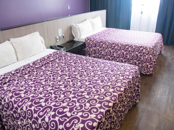 Hotel Max : photo 5 de la chambre chambre double avec 2 lits doubles